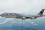 Air Canada 747 plane.